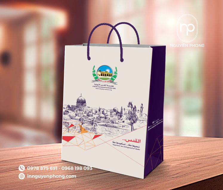 Mẫu túi giấy đựng sách in hình sắc nét 